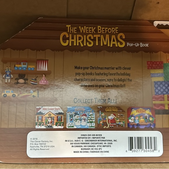 Kids pop up board book (2) The Week Before Christmas, & The Christmas Surprise - Picture 4 of 15